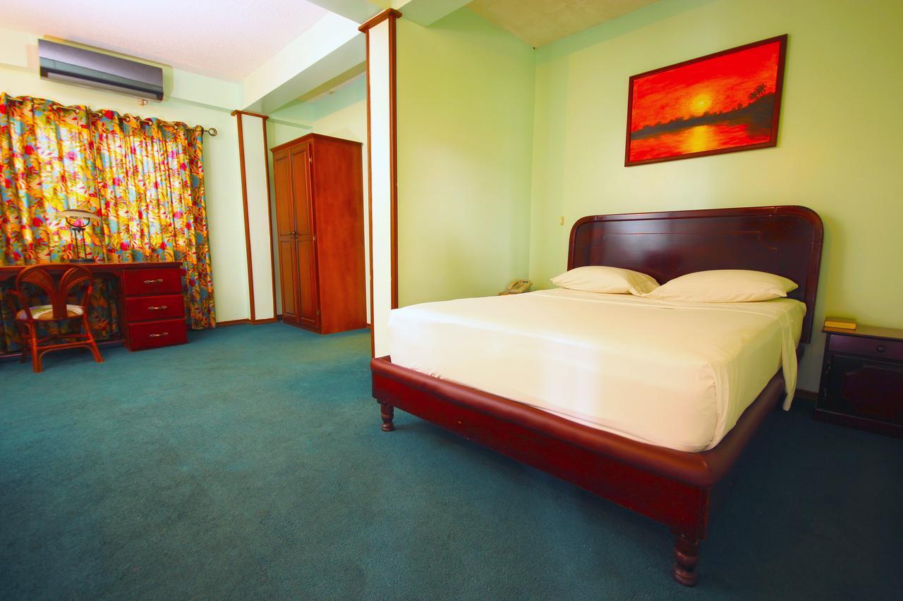 Brandsville Hotel Джорджтаун Экстерьер фото